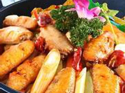 小吃店怎么打開市場(chǎng)呢？四川小吃培訓(xùn)學(xué)校提議