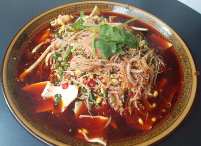 正宗冒菜技術培訓班哪家好？探秘正宗風味冒菜培訓