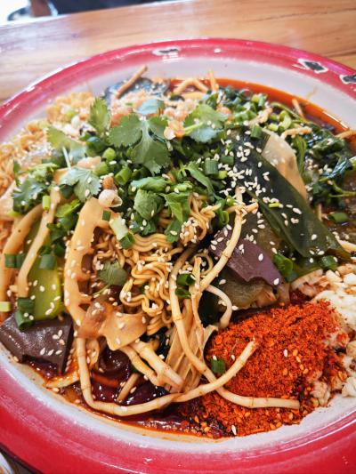 哪里有學冒菜技術培訓？飄味緣冒菜技術培訓中心