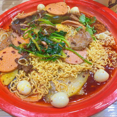 麻辣燙技術(shù)培訓(xùn)哪家好一點？飄味緣餐飲培訓(xùn)學(xué)校技術(shù)配方無保留